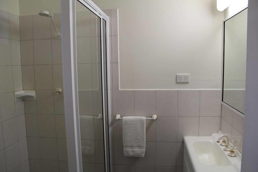Bright Avenue Motor Inn Dış mekan fotoğraf